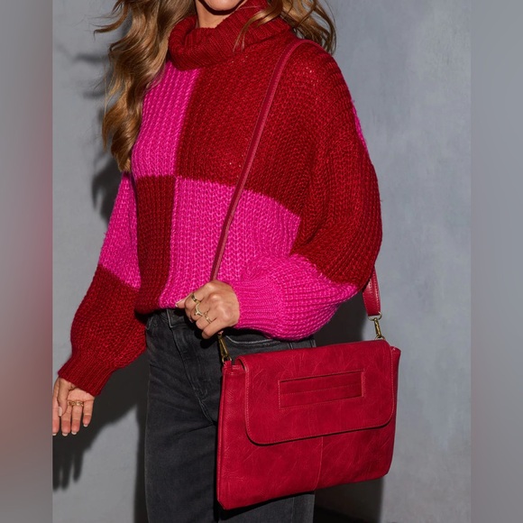 Oversized Red Clutch Bag - Picture 9 of 9
